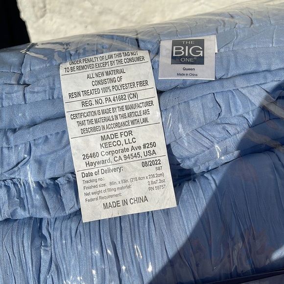 The Big One Bedding Kohls The Big One Blue Crinkle Queen Comforter